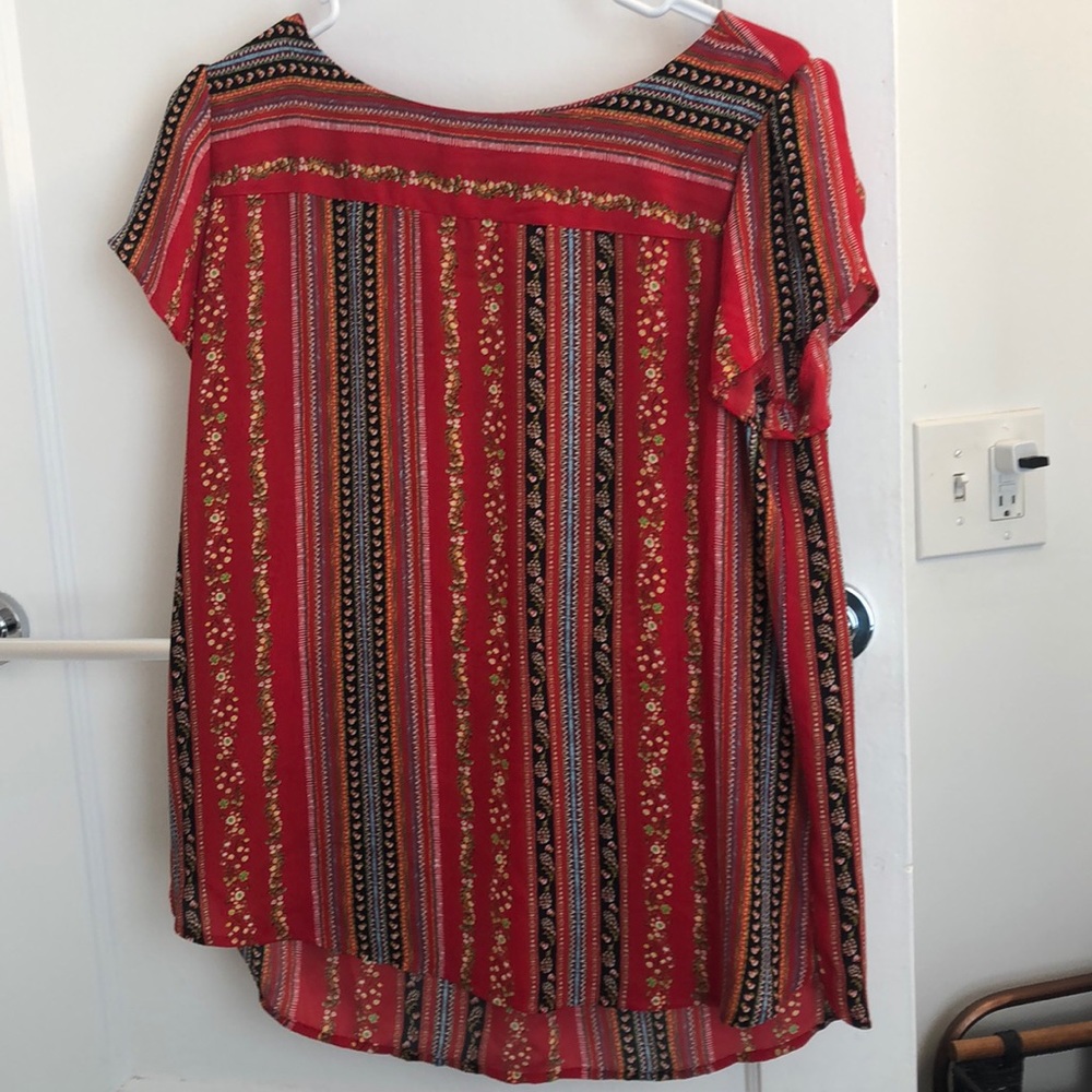 LOFT Size small flutter sleeve blouse